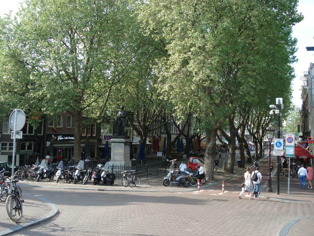 The Blue Stairs Bed and Breakfast Amsterdam Exteriör bild