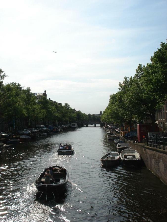 The Blue Stairs Bed and Breakfast Amsterdam Exteriör bild