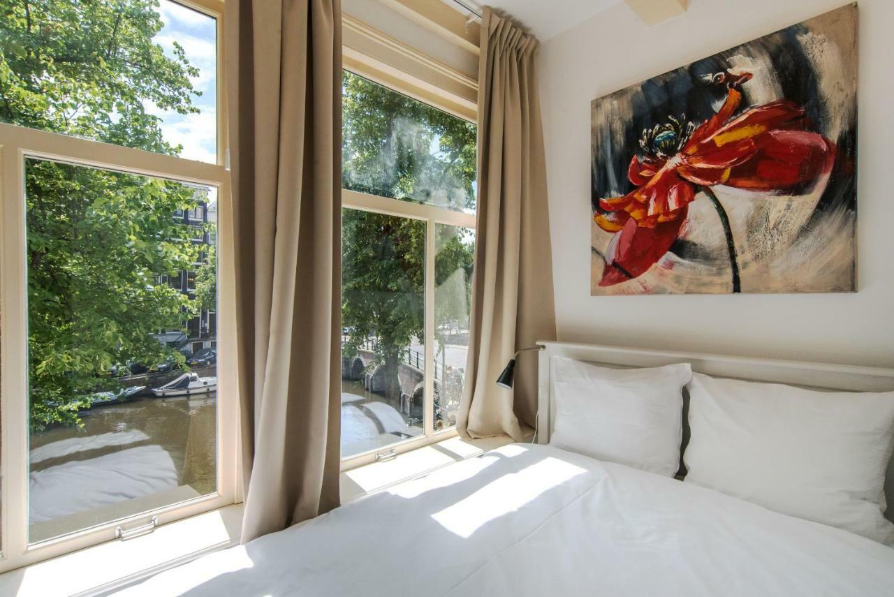 The Blue Stairs Bed and Breakfast Amsterdam Exteriör bild